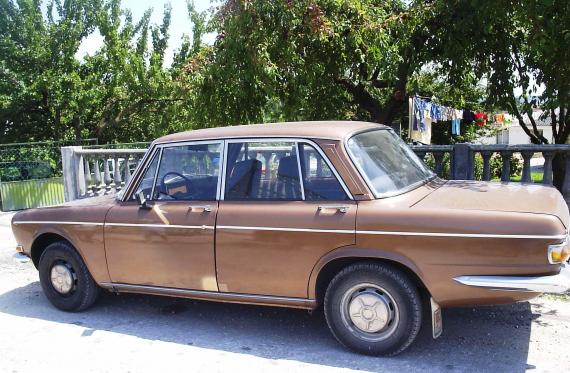 Carro antigo