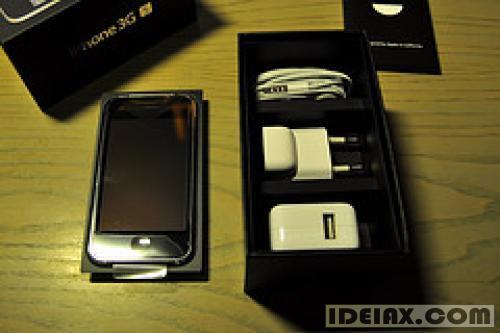 IPhone 32gb 3g s @ 220euros